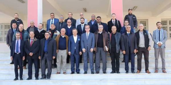 Le ministre de l'Enseignement supérieur et de la Recherche scientifique effectue une visite de travail à l'Université de Biskra pour développer les  perspectives futures de l'université algérienne.